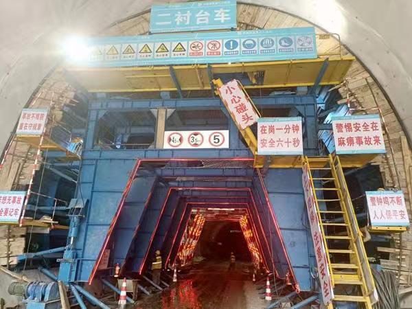 c鿴ԔϢ}r_܇ xΔ1564